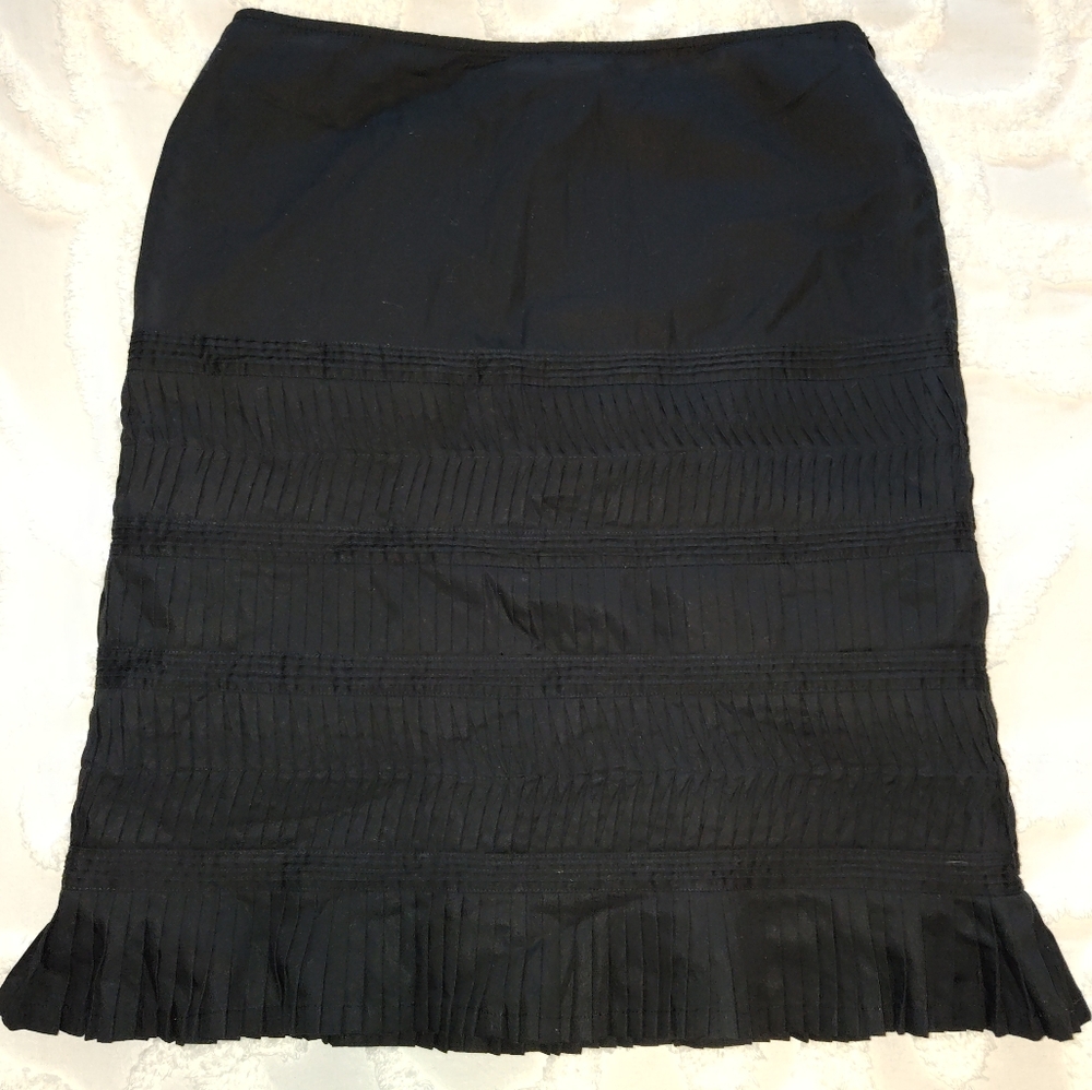 Saks Fifth Avenue Black Micro Pleated Tiered Ruffle Trumpet Midi Skirt Size 8